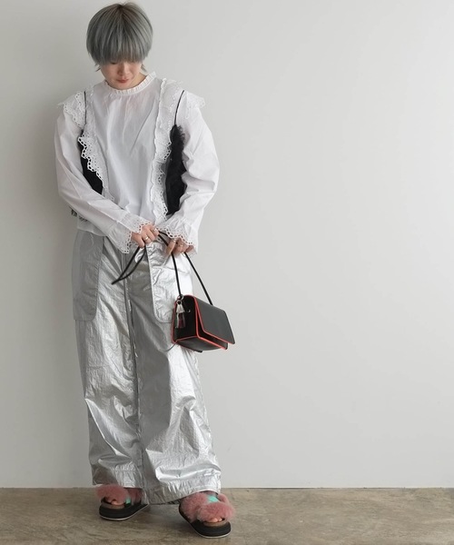 COMMON WARE（コモンウェアー）の「EM:cheek line mini shoulder　シンプルミニショルダー（ショルダーバッグ・レディース・ブラック/ブルー/シルバー/ゴールド・FREE）」の11枚目の写真