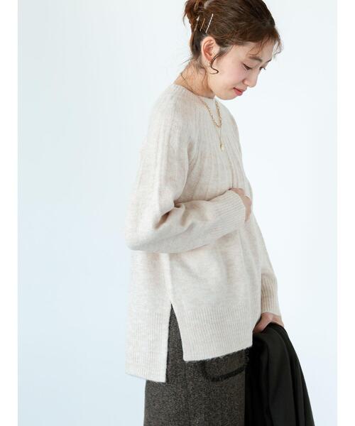 Lugnoncure（ルノンキュール）の「ふわふわ求心柄ニット（ニット/セーター・レディース・ベージュ/ブルー/グレー/ピンク・F）」の3枚目の写真