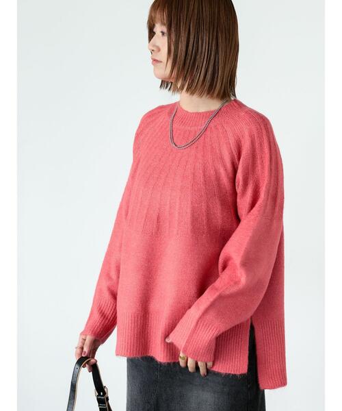 Lugnoncure（ルノンキュール）の「ふわふわ求心柄ニット（ニット/セーター・レディース・ベージュ/ブルー/グレー/ピンク・F）」の11枚目の写真