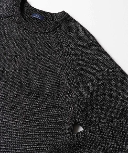 ITEMS URBANRESEARCH（アイテムズ アーバンリサーチ）の「マシンウォッシャブル マシュマロ ラグランニット（ニット/セーター・メンズ・ブラウン/ブルー/ブラック・LARGE/MEDIUM）」の14枚目の写真