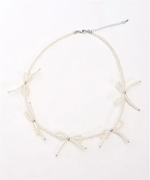 axes femme（アクシーズファム）の「パールリボンネックレス（ネックレス・レディース・ホワイト・FREE）」の5枚目の写真