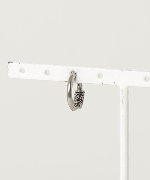 ANCHOR(アンカー)の「フープピアス(ピアス(片耳用)・メンズ・シルバー・FREE)」の2枚目の写真