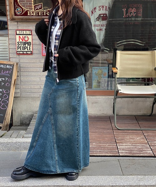by muni:r(バイ ムニール)の「マキシロングデニムスカート(スカート・レディース・ブルー/ライトブルー/ブルー系その他・SMALL/MEDIUM)」の21枚目の写真