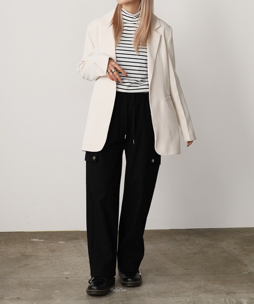 ROOPTOKYO（ループトウキョウ）の「ワイドシルエット カーゴパンツ 【ドローコード付き】（カーゴパンツ・レディース・グレー/カーキ/ブラック・FREE）」の2枚目の写真