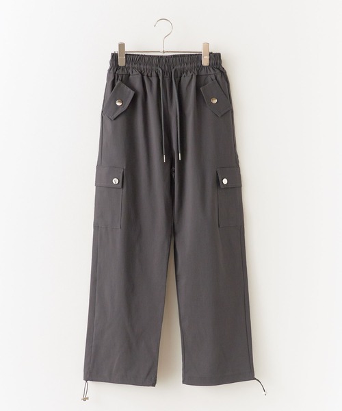 ROOPTOKYO（ループトウキョウ）の「ワイドシルエット カーゴパンツ 【ドローコード付き】（カーゴパンツ・レディース・グレー/カーキ/ブラック・FREE）」の9枚目の写真