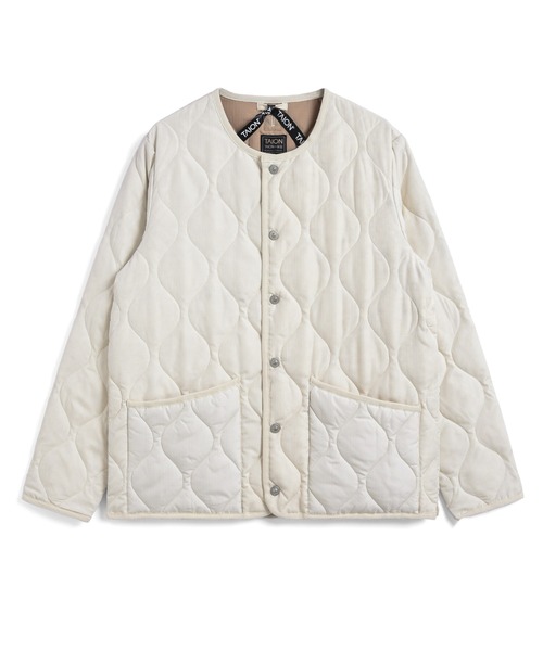 TAION（タイオン）の「【TAION(タイオン)】〈ユニセックス〉 ミリタリー クルーネック ダウンジャケット（ダウンジャケット/コート・メンズ・オリーブ/ダークパープル/ダークオリーブ/ブラウン系その他5/ブラック系5/ダークオレンジ/チャコールグレー/ライトブラウン/ダークグリーン/クリーム/ベージュ系その他3/キャメル/ダークグリーン系/ダークネイビー/ブラック/オフホワイト/チョコ・S/XL/L/M/XS/2XL/3XL）」の2枚目の写真