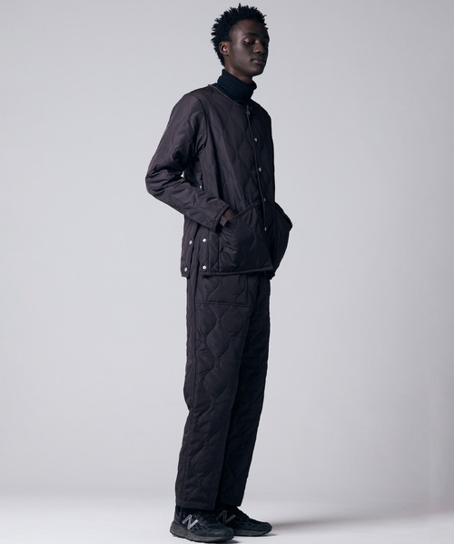 TAION（タイオン）の「【TAION(タイオン)】〈ユニセックス〉 ミリタリー クルーネック ダウンジャケット（ダウンジャケット/コート・メンズ・オリーブ/ダークパープル/ダークオリーブ/ブラウン系その他5/ブラック系5/ダークオレンジ/チャコールグレー/ライトブラウン/ダークグリーン/クリーム/ベージュ系その他3/キャメル/ダークグリーン系/ダークネイビー/ブラック/オフホワイト/チョコ・S/XL/L/M/XS/2XL/3XL）」の21枚目の写真