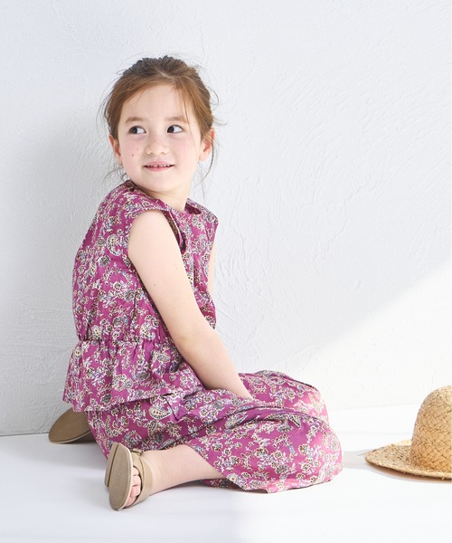 pairmanon（ペアマノン）の「【リンクコーデ】ペプラムブラウス 7分丈パンツ ガールズセットアップ（セットアップ・キッズ・イエロー系その他/ブラック系その他/ホワイト系その他/レッド系その他/ベージュ/パープル/グリーン系その他/ベージュ系その他/ホワイト系その他2・120/150/110/90/100/130/140）」の7枚目の写真