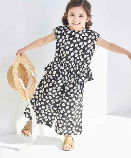 pairmanon（ペアマノン）の「【リンクコーデ】ペプラムブラウス 7分丈パンツ ガールズセットアップ（セットアップ・キッズ・イエロー系その他/ブラック系その他/ホワイト系その他/レッド系その他/ベージュ/パープル/グリーン系その他/ベージュ系その他/ホワイト系その他2・120/150/110/90/100/130/140）」の11枚目の写真