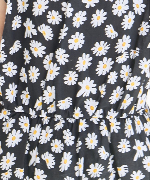 pairmanon（ペアマノン）の「【リンクコーデ】ペプラムブラウス 7分丈パンツ ガールズセットアップ（セットアップ・キッズ・イエロー系その他/ブラック系その他/ホワイト系その他/レッド系その他/ベージュ/パープル/グリーン系その他/ベージュ系その他/ホワイト系その他2・120/150/110/90/100/130/140）」の15枚目の写真