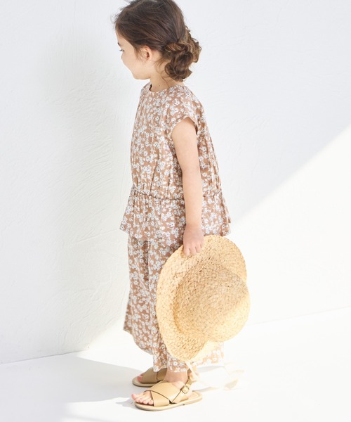 pairmanon（ペアマノン）の「【リンクコーデ】ペプラムブラウス 7分丈パンツ ガールズセットアップ（セットアップ・キッズ・イエロー系その他/ブラック系その他/ホワイト系その他/レッド系その他/ベージュ/パープル/グリーン系その他/ベージュ系その他/ホワイト系その他2・120/150/110/90/100/130/140）」の16枚目の写真