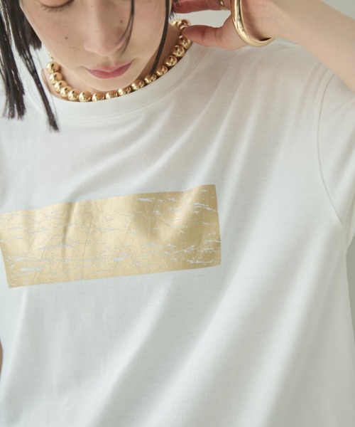 Shelly island(シェリーアイランド)の「箔プリントTシャツ(Tシャツ/カットソー・レディース・シルバー/ゴールド・FREE)」の12枚目の写真