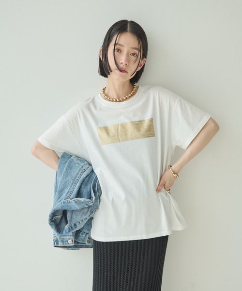 Shelly island(シェリーアイランド)の「箔プリントTシャツ(Tシャツ/カットソー・レディース・シルバー/ゴールド・FREE)」の7枚目の写真