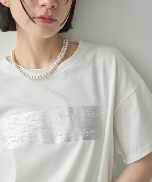 Shelly island(シェリーアイランド)の「箔プリントTシャツ(Tシャツ/カットソー・レディース・シルバー/ゴールド・FREE)」の18枚目の写真
