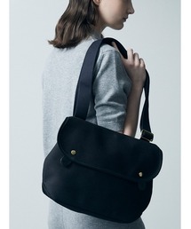 BRADY | Brady | AVON(ショルダーバッグ)
