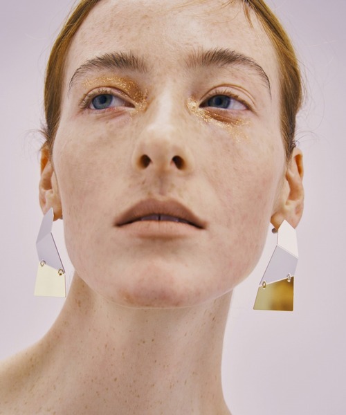 LAPUIS(ラピュイ)の「LAPUIS(ラピュイ) Puzzle Plate earrings(イヤリング・レディース・マルチ/シルバー・FREE)」の4枚目の写真