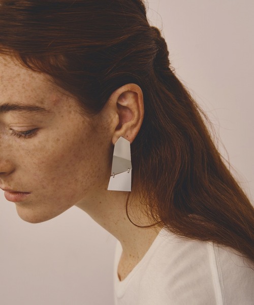 LAPUIS(ラピュイ)の「LAPUIS(ラピュイ) Puzzle Plate earrings(イヤリング・レディース・マルチ/シルバー・FREE)」の7枚目の写真