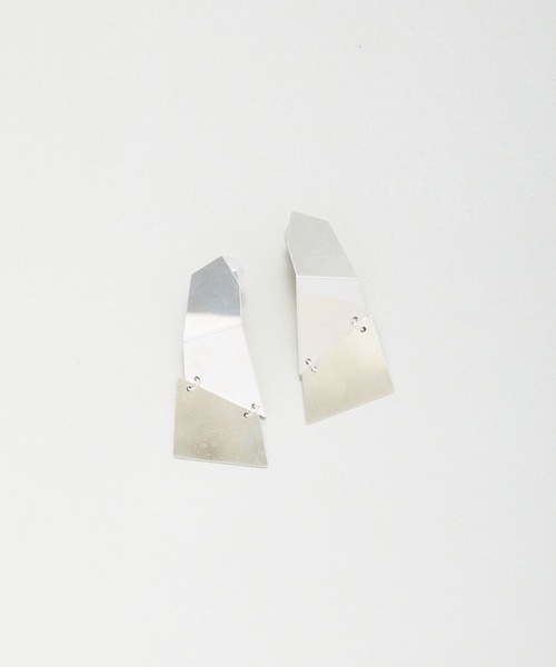 LAPUIS(ラピュイ)の「LAPUIS(ラピュイ) Puzzle Plate earrings(イヤリング・レディース・マルチ/シルバー・FREE)」の9枚目の写真