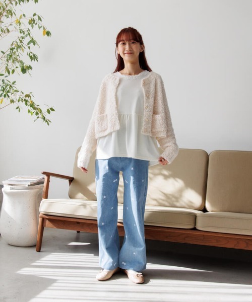 flower(フラワー)の「ガーデンエンブロイダリーパンツ(デニムパンツ・レディース・ブルー/ブルー系その他・SMALL/MEDIUM)」の3枚目の写真