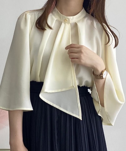 aquagarage(アクアガレージ)の「スカーフタイフレア袖ブラウス(シャツ/ブラウス・レディース・ブラック/アイボリー/スモークピンク/ピンク系その他/ベージュ/ネイビー/グリーン系その他/ブラック系その他/ホワイト系その他/ホワイト・M/LL/S/L)」の3枚目の写真