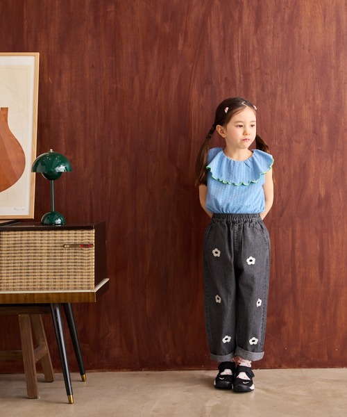 MARKEY'S（マーキーズ）の「おはないっぱいデニムパンツ（デニムパンツ・キッズ・ブラック/ライトブルー・120/110/80/100/90/150/140/130）」の8枚目の写真