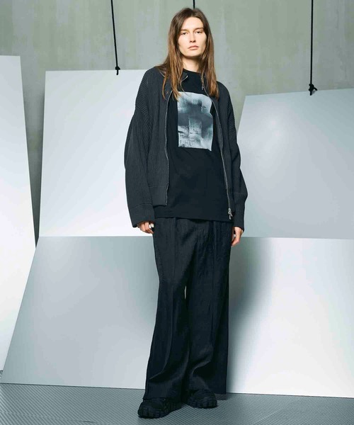 MAISON SPECIAL(メゾンスペシャル)の「《UNISEX》Abstract Hand-Printed Oversized Stitched Crew Neck T-shirt/アブストラクトハンドプリントオーバーサイズドステッチクルーネックTシャツ【MAISON SPECIAL/メゾンスペシャル】(Tシャツ/カットソー・メンズ・ブラック/ダークブルー/ブルー/レッド/パープル/ホワイト・0/1/2)」の17枚目の写真