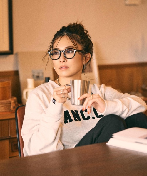 ANIECA（アニーカ）の「UNIVERSAL OVERALL×ANIECA スウェット