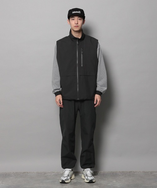 BAYFLOW（ベイフロー）の「クライミングスリムテーパードパンツ（その他パンツ・メンズ・ブラック/カーキ/ベージュ・LARGE/MEDIUM）」の4枚目の写真