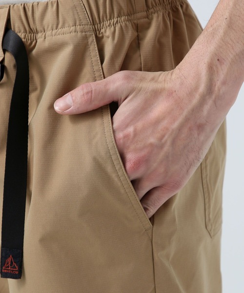 BAYFLOW（ベイフロー）の「クライミングスリムテーパードパンツ（その他パンツ・メンズ・ブラック/カーキ/ベージュ・LARGE/MEDIUM）」の19枚目の写真