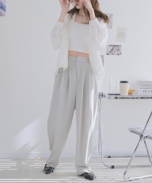 RU.TI.LE(ルチル)の「【RU.TI.LE】カットジョーゼットタックワイドパンツ(その他パンツ・レディース・ライトグレー/ブラック/グレー・MEDIUM/LARGE)」の18枚目の写真