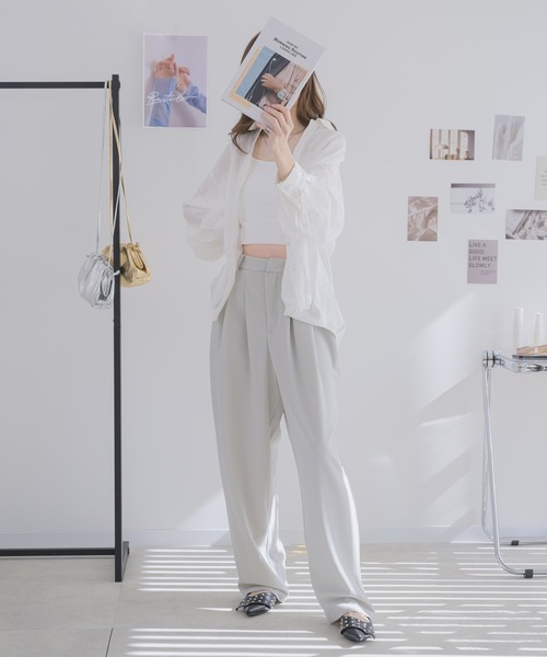 RU.TI.LE(ルチル)の「【RU.TI.LE】カットジョーゼットタックワイドパンツ(その他パンツ・レディース・ライトグレー/ブラック/グレー・MEDIUM/LARGE)」の20枚目の写真