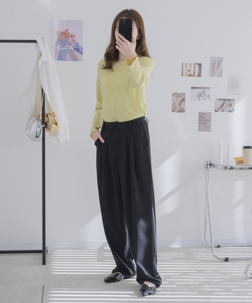 RU.TI.LE(ルチル)の「【RU.TI.LE】カットジョーゼットタックワイドパンツ(その他パンツ・レディース・ライトグレー/ブラック/グレー・MEDIUM/LARGE)」の9枚目の写真