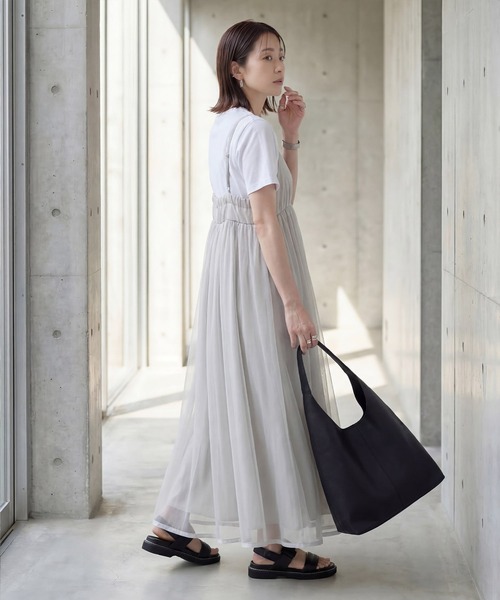 STYLE DELI(スタイルデリ)の「【LUXE】チュールギャザーキャミ型ワンピース(ワンピース・レディース・ブラック/ライトグレー/ブラウン・FREE)」の5枚目の写真