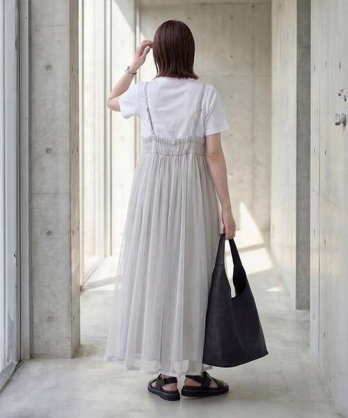 STYLE DELI(スタイルデリ)の「【LUXE】チュールギャザーキャミ型ワンピース(ワンピース・レディース・ブラック/ライトグレー/ブラウン・FREE)」の6枚目の写真