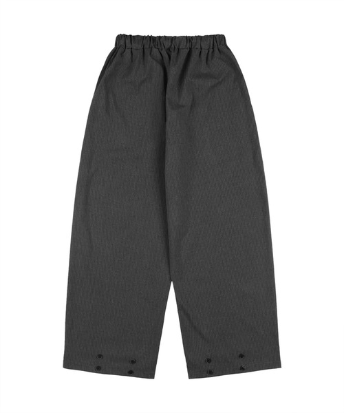 FANCY CLUB（ファンシークラブ）の「A'GEM/9 × .kom 『 FANCY CLUB/ファンシークラブ』 CLASSIC BUTTON BANDING SLACKS/クラシックボタン バンディングスラックス（スラックス・レディース・チャコールグレー/ブラック・FREE）」の11枚目の写真