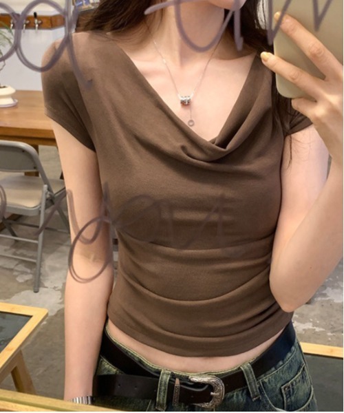 gossip!ロサンゼルス(ゴシップロサンゼルス)の「Y2K ドレープ半袖Tシャツ(Tシャツ/カットソー・レディース・ライトイエロー/ホワイト/ブラック/ピンク/ブラウン・FREE)」の12枚目の写真