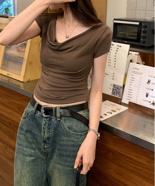 gossip!ロサンゼルス(ゴシップロサンゼルス)の「Y2K ドレープ半袖Tシャツ(Tシャツ/カットソー・レディース・ライトイエロー/ホワイト/ブラック/ピンク/ブラウン・FREE)」の13枚目の写真