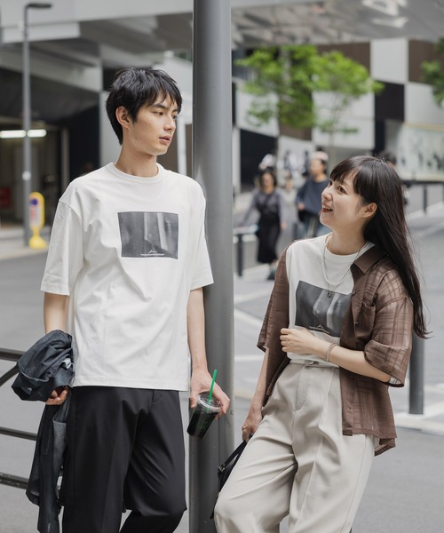 GLOBAL WORK（グローバルワーク）の「サラサラ快適DRYTシャツ/プリント/半袖/288117（Tシャツ/カットソー・メンズ・ホワイト/ホワイト系その他2/ブルー系その他4/ホワイト系その他3/チャコールグレー/ブラック/ホワイト系その他4/グリーン系その他5・MEDIUM/LARGE/3XL/X-SMALL/X-LARGE/SMALL/XX-LARGE）」の11枚目の写真