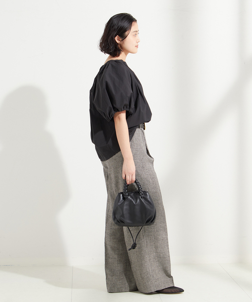 journal standard L'essage(ジャーナルスタンダードレサージュ)の「ギャザースリーブブラウス(シャツ/ブラウス・レディース・ホワイト/ブラック/キャメル・FREE)」の5枚目の写真