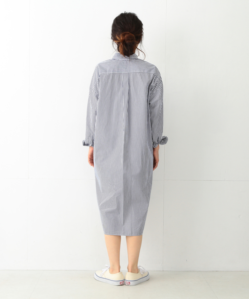 Ray BEAMS(レイビームス)の「GYMPHLEX / ストライプ シャツ ワンピース(ワンピース・レディース・ブルー/ネイビー・12/14)」の3枚目の写真