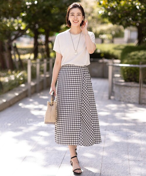 J.PRESS(ジェイプレス)の「【洗える】アセVisギンガム フレアー スカート(スカート・レディース・ネイビー系5/グレー系5・T17/T15/T13)」の22枚目の写真
