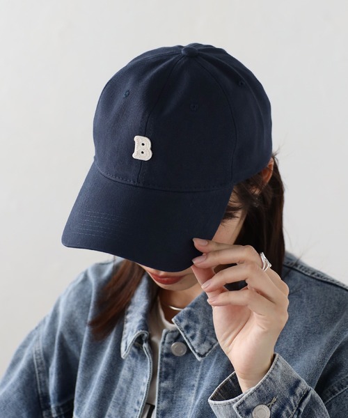 Bonjour Sagan（ボンジュールサガン）の「アルファベットBワッペンキャップ（キャップ・レディース・ネイビー/ベージュ/チャコールグレー/オフホワイト・FREE）」の4枚目の写真