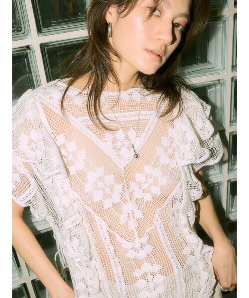 Ungrid(アングリッド)の「【Htage】レースシアーフリルブラウス(シャツ/ブラウス・レディース・ブラック/オフホワイト・FREE)」の1枚目の写真