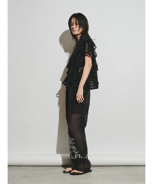 Ungrid(アングリッド)の「【Htage】レースシアーフリルブラウス(シャツ/ブラウス・レディース・ブラック/オフホワイト・FREE)」の14枚目の写真