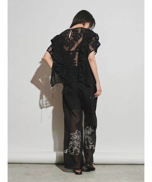 Ungrid(アングリッド)の「【Htage】レースシアーフリルブラウス(シャツ/ブラウス・レディース・ブラック/オフホワイト・FREE)」の15枚目の写真