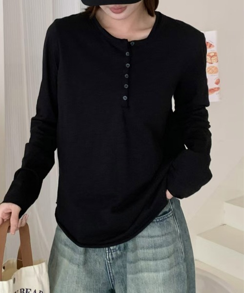 aimoha(アイモハ)の「ヘンリーネック長袖Tシャツ(Tシャツ/カットソー・レディース・ネイビー/ホワイト/ブラック/ワインレッド・MEDIUM/LARGE)」の9枚目の写真
