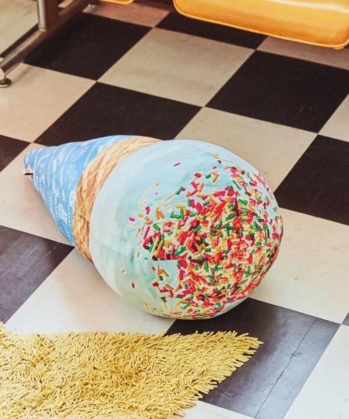 セール】【FIZZ&RICH PARLOR】もちもちアイスクッション（クッション