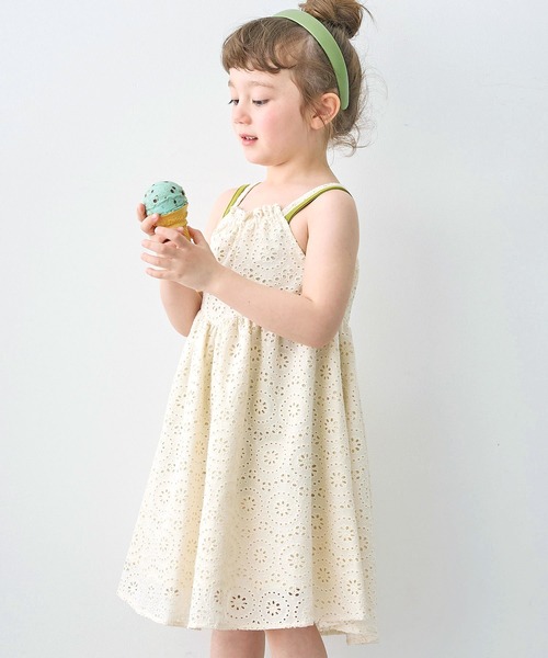 Piet（ピエット）の「【綿100%】ホルターネック 総レースキャミワンピース（ワンピース・キッズ・ブラウン/ブラック/オフホワイト・100/110/120/130）」の5枚目の写真