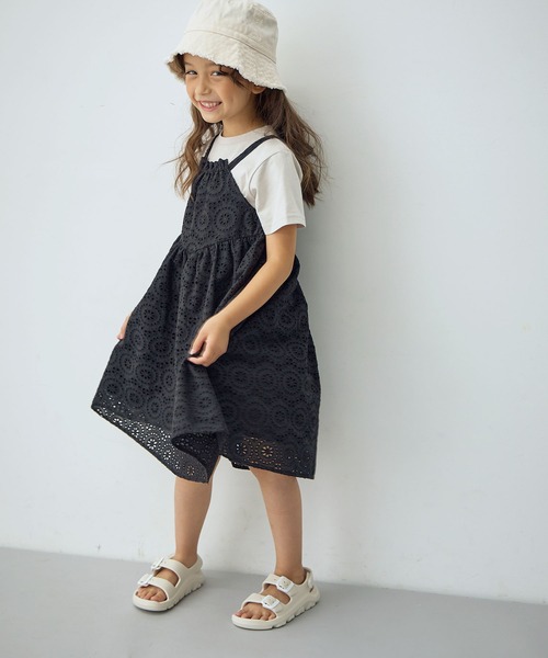 Piet（ピエット）の「【綿100%】ホルターネック 総レースキャミワンピース（ワンピース・キッズ・ブラウン/ブラック/オフホワイト・100/110/120/130）」の7枚目の写真