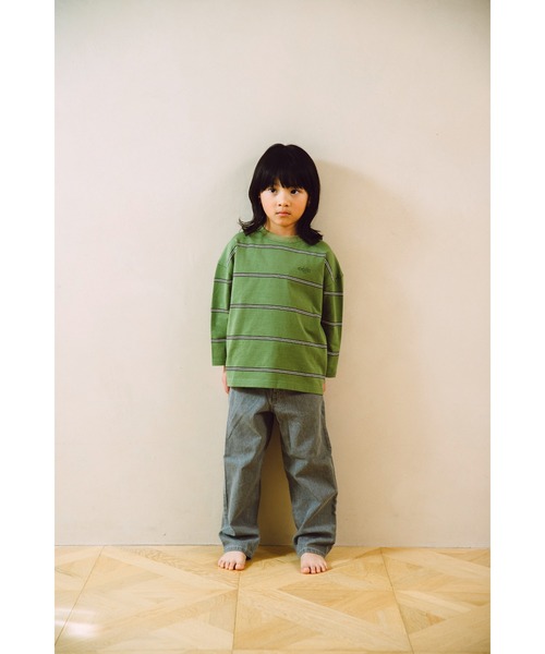 ooju（オージュ）の「【ooju】ペンシルボーダーロングTシャツ（Tシャツ/カットソー・キッズ・ベージュ/グリーン/チャコール・3/4/2/1）」の3枚目の写真